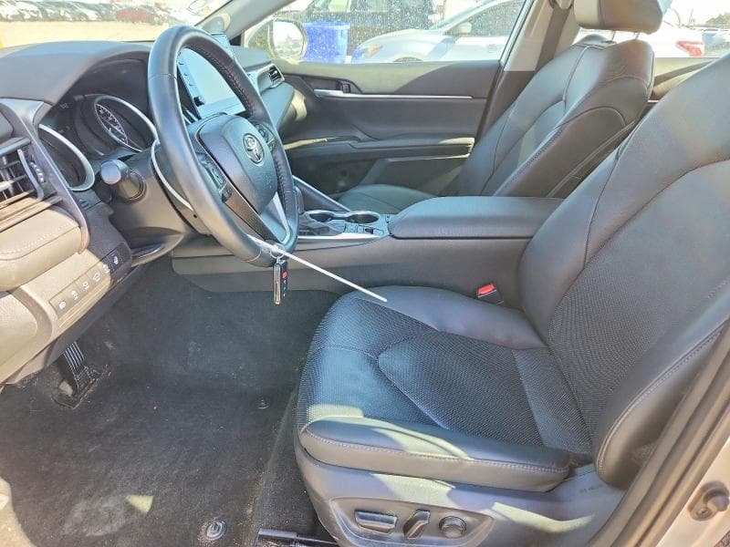 2023 TOYOTA CAMRY XLE 7