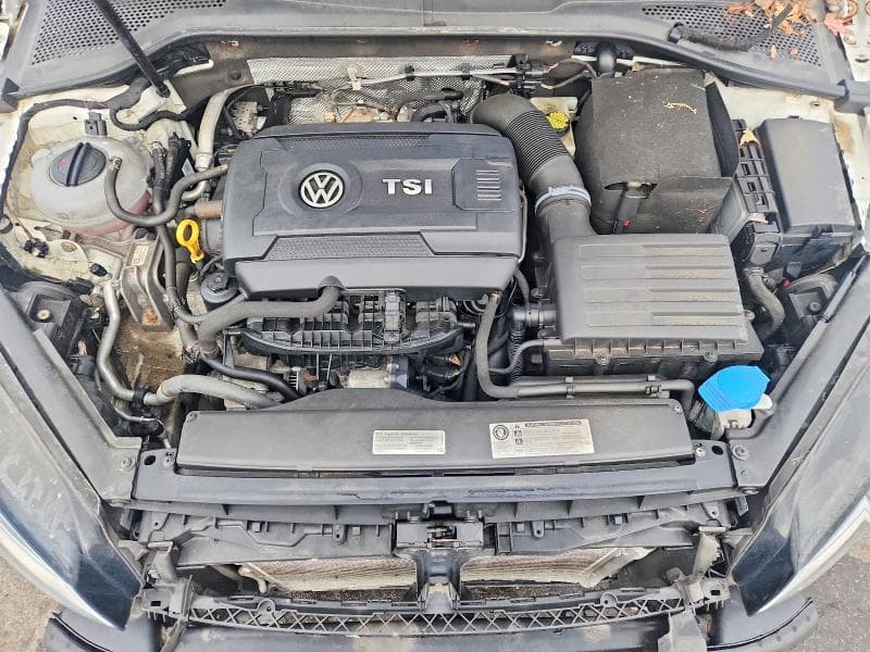 2017 VOLKSWAGEN GOLF ALLTRACK S 11