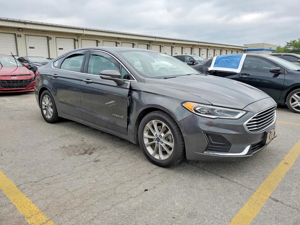 2019 FORD FUSION SEL 4