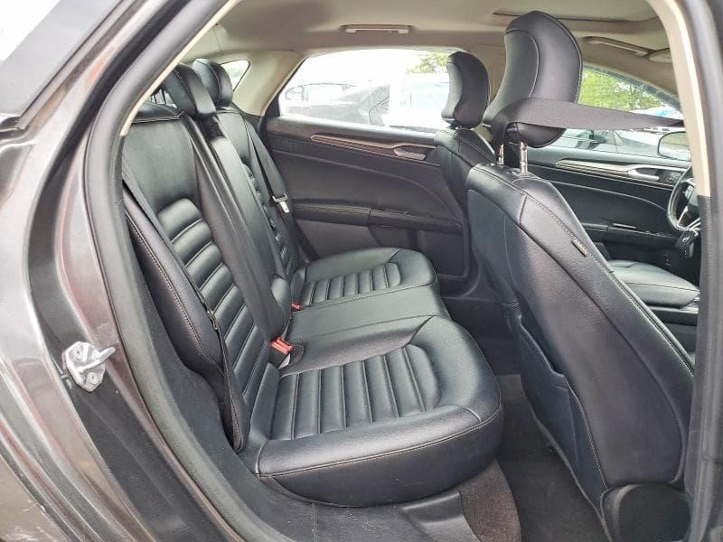 2019 FORD FUSION SEL 10