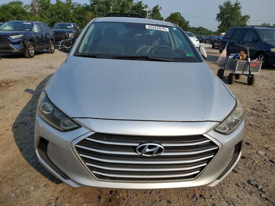 2018 HYUNDAI ELANTRA SEL 5