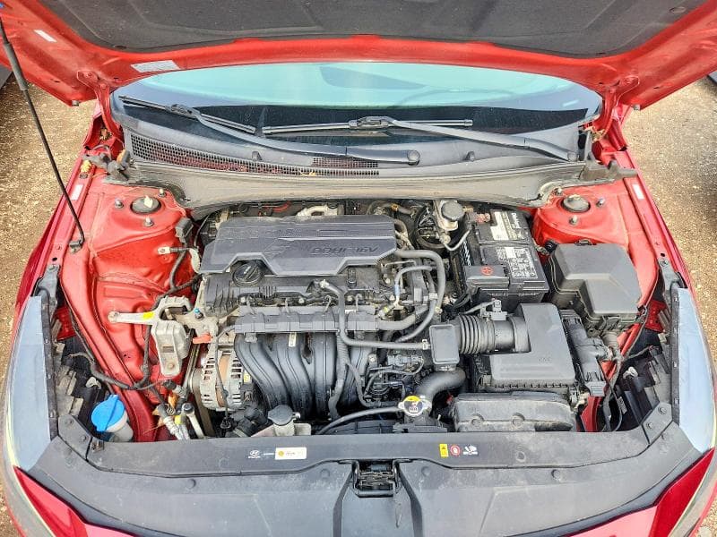 2021 HYUNDAI ELANTRA SE 11