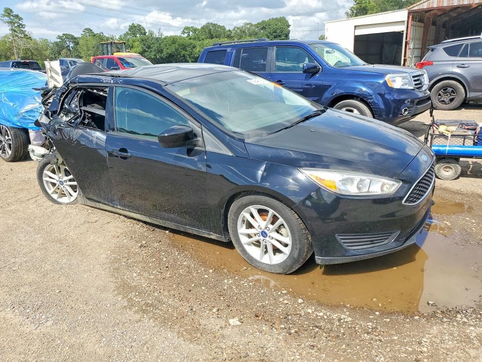 2018 FORD FOCUS SE 4