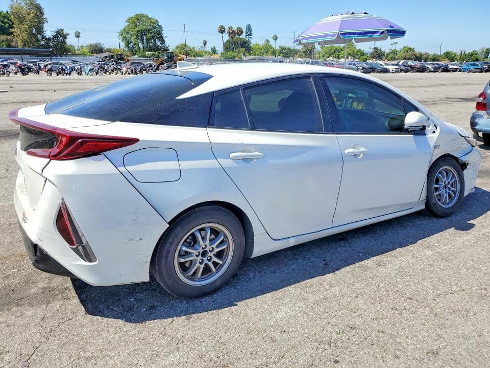 2017 TOYOTA PRIUS PRIME PREMIUM 3