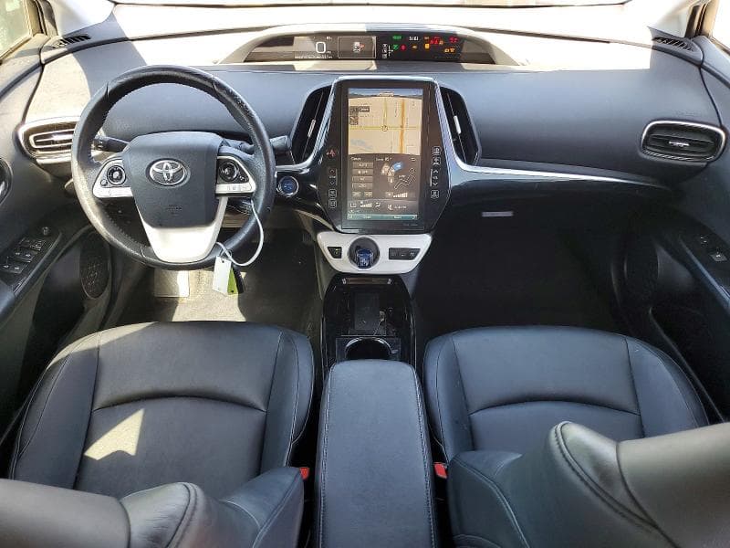 2017 TOYOTA PRIUS PRIME PREMIUM 8
