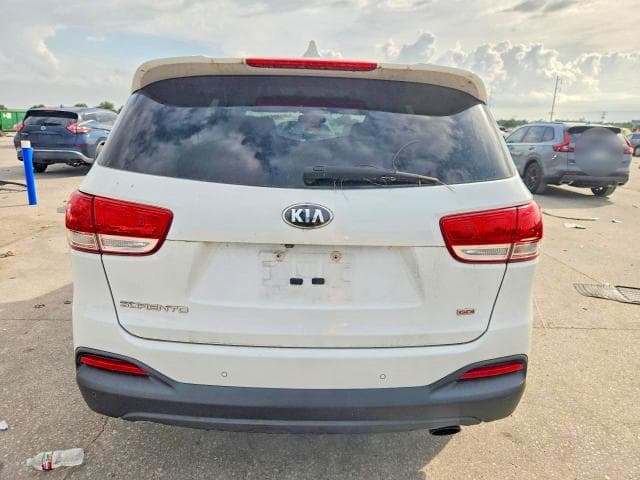 2017 KIA SORENTO LX 6