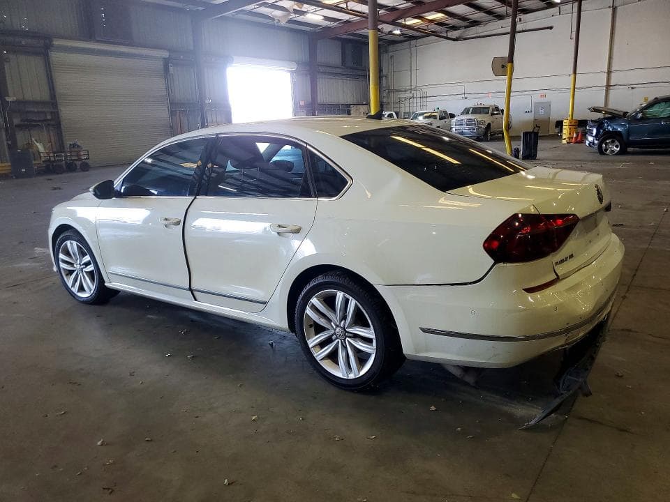 2017 VOLKSWAGEN PASSAT SEL PREMIUM 2