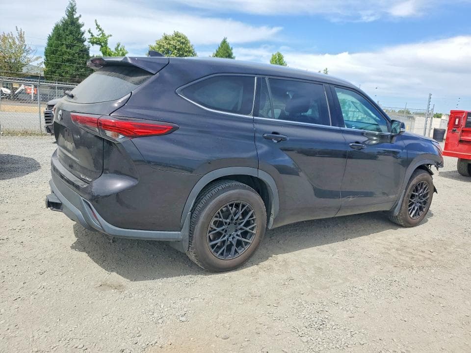 2020 TOYOTA HIGHLANDER XLE 3