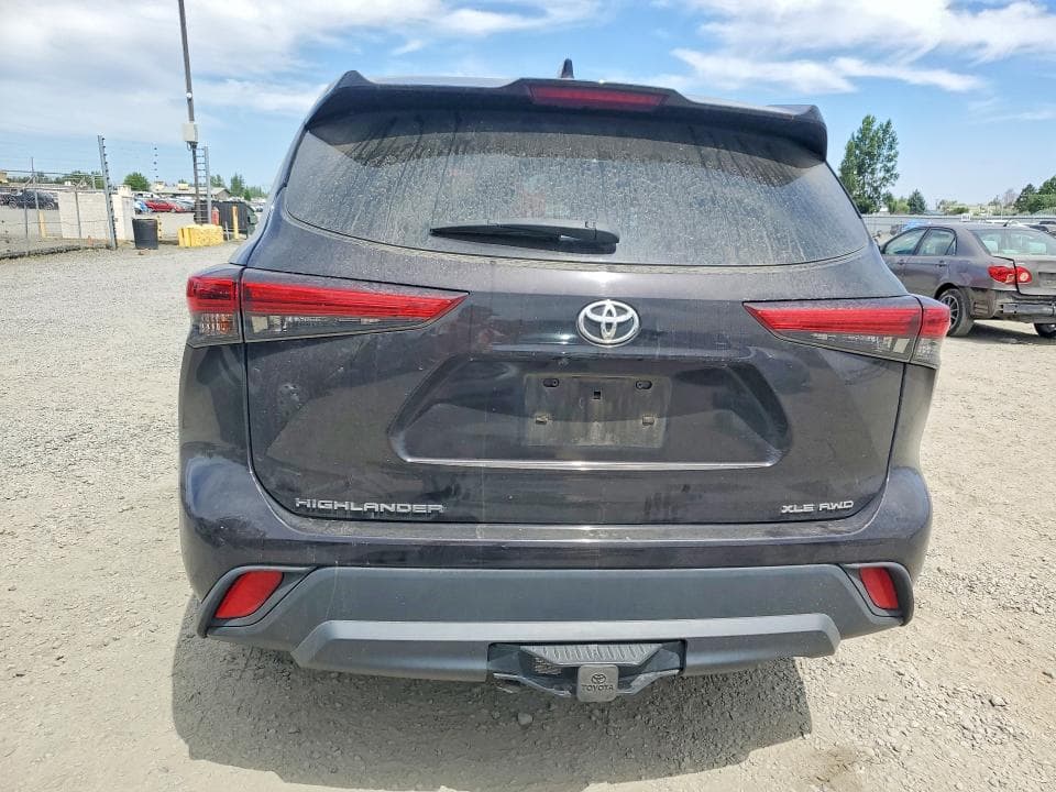 2020 TOYOTA HIGHLANDER XLE 6