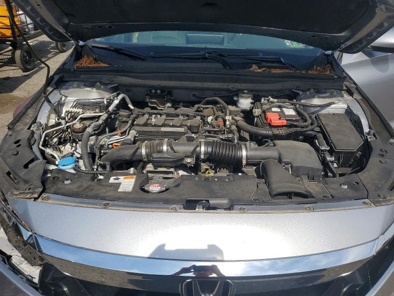 2020 HONDA ACCORD LX 11