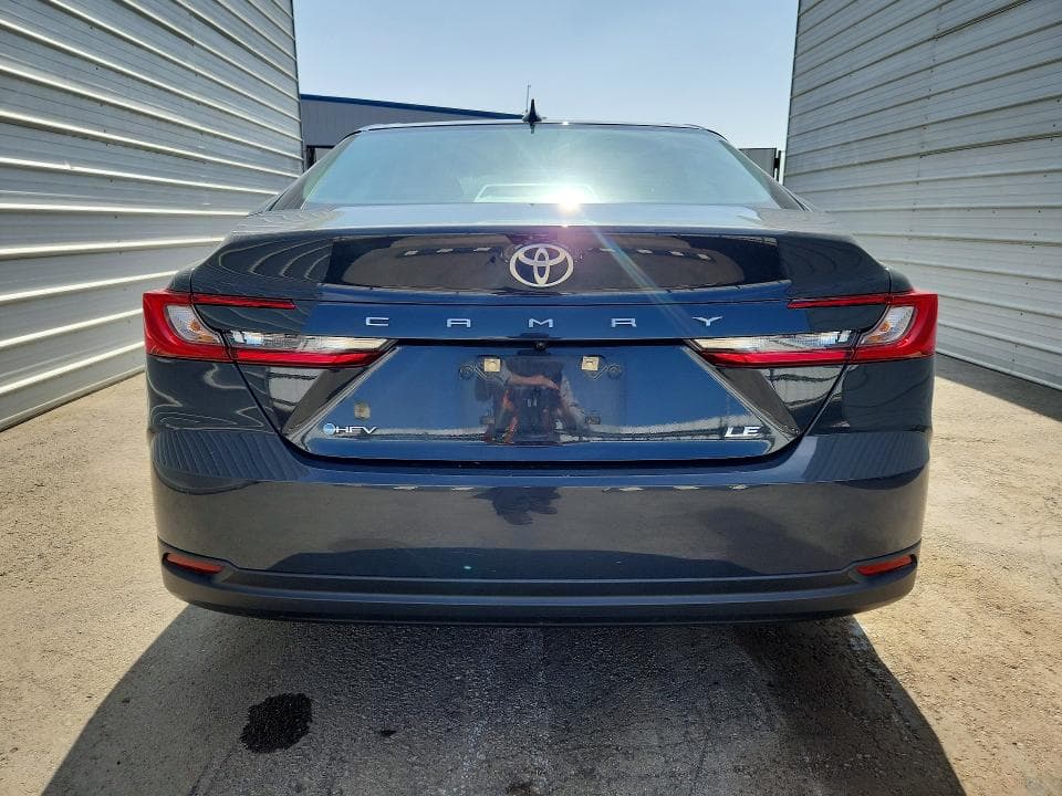 2025 TOYOTA CAMRY LE 6