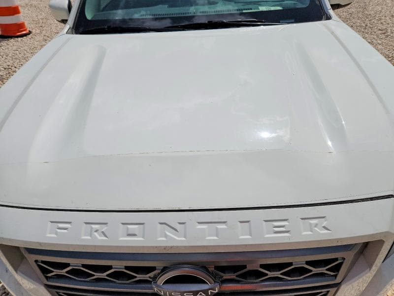 2024 NISSAN FRONTIER SV 11