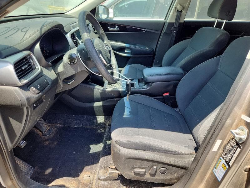 2019 KIA SORENTO LX V6 7