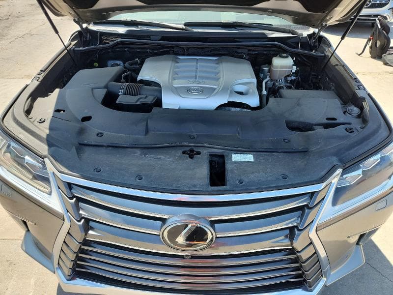 2020 LEXUS LX 570 11