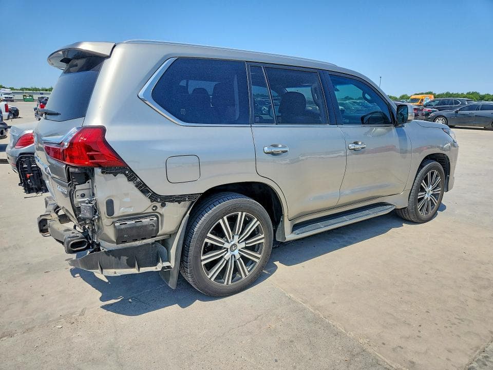 2020 LEXUS LX 570 3