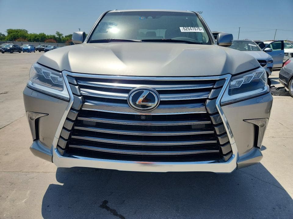 2020 LEXUS LX 570 5