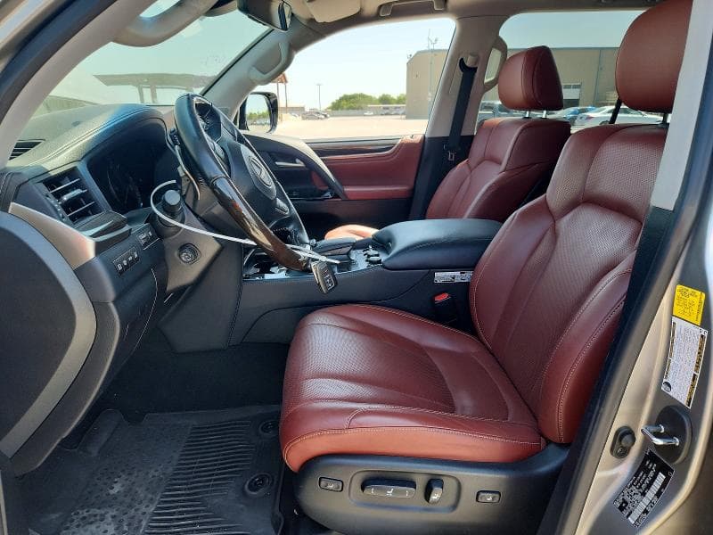 2020 LEXUS LX 570 7