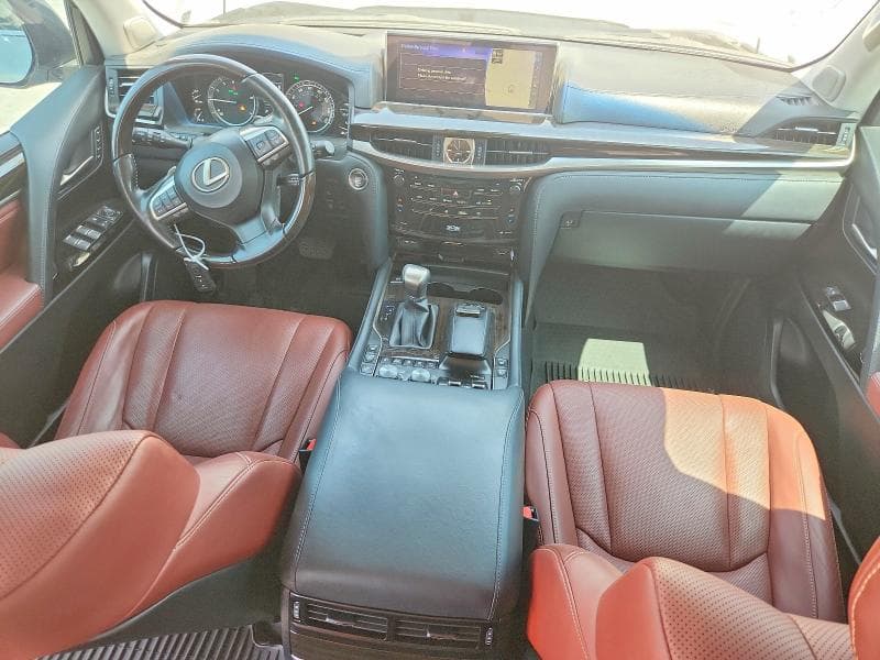2020 LEXUS LX 570 8