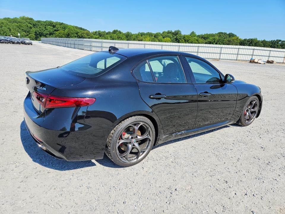 2018 ALFA ROMEO GIULIA TI 3