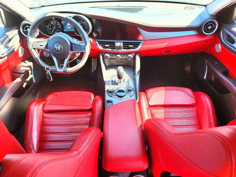 2018 ALFA ROMEO GIULIA TI 8