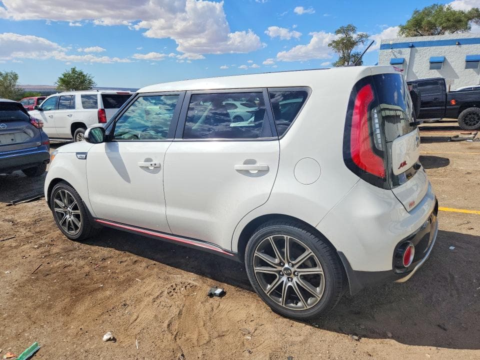 2017 KIA SOUL ! 2