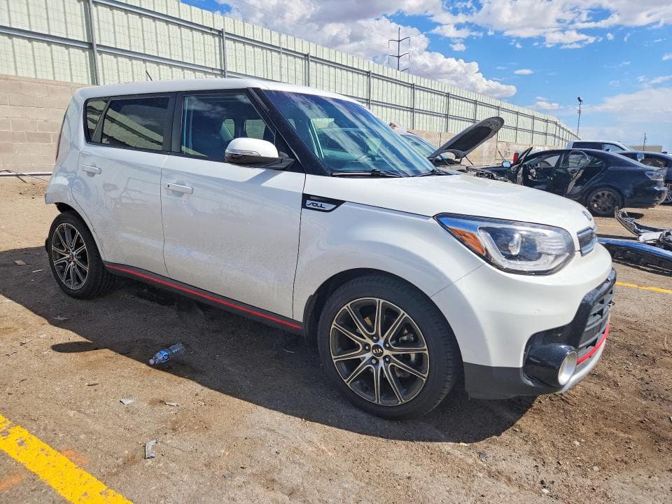 2017 KIA SOUL ! 4