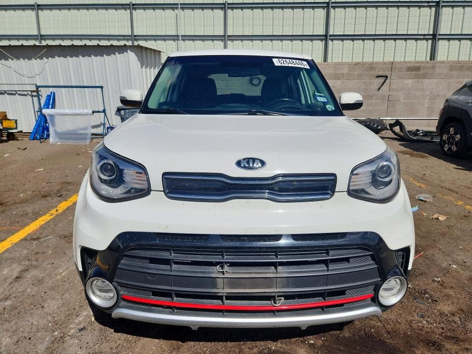 2017 KIA SOUL ! 5