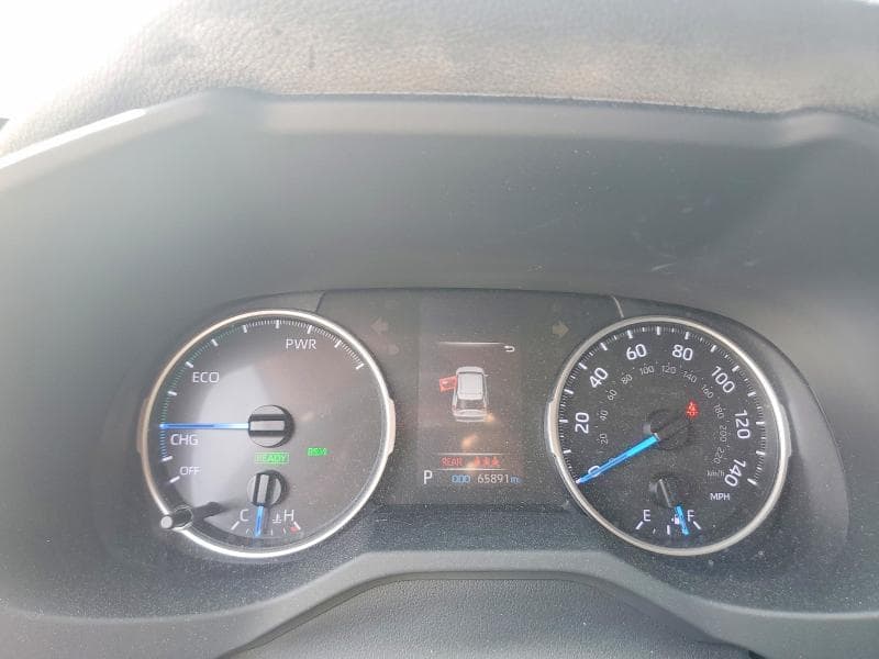 2020 TOYOTA RAV4 HYBRID XLE 9