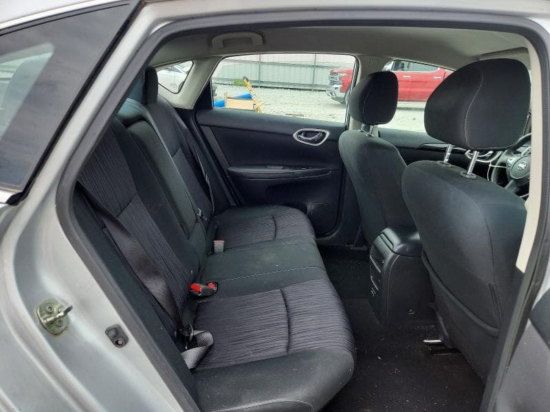 2019 NISSAN SENTRA SV 10