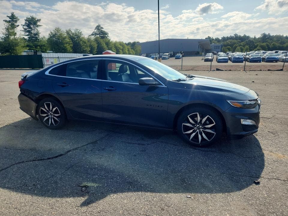 2020 CHEVROLET MALIBU RS 4