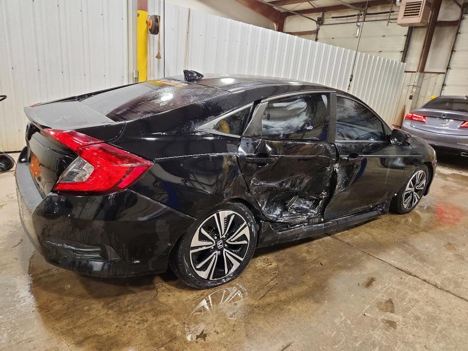 2017 HONDA CIVIC EX 3