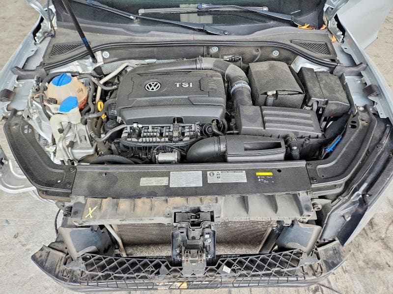 2017 VOLKSWAGEN PASSAT S 11