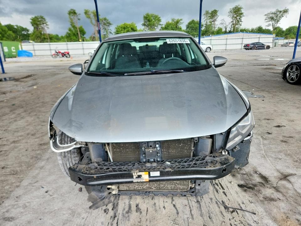 2017 VOLKSWAGEN PASSAT S 5