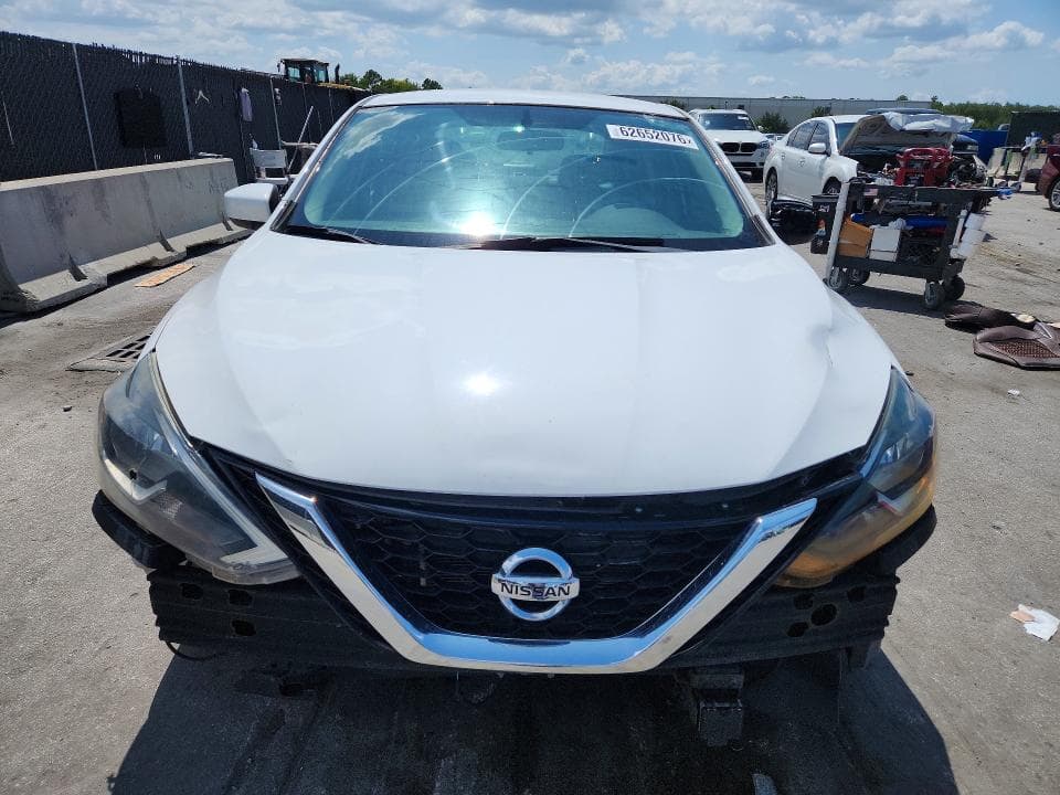 2019 NISSAN SENTRA SV 5