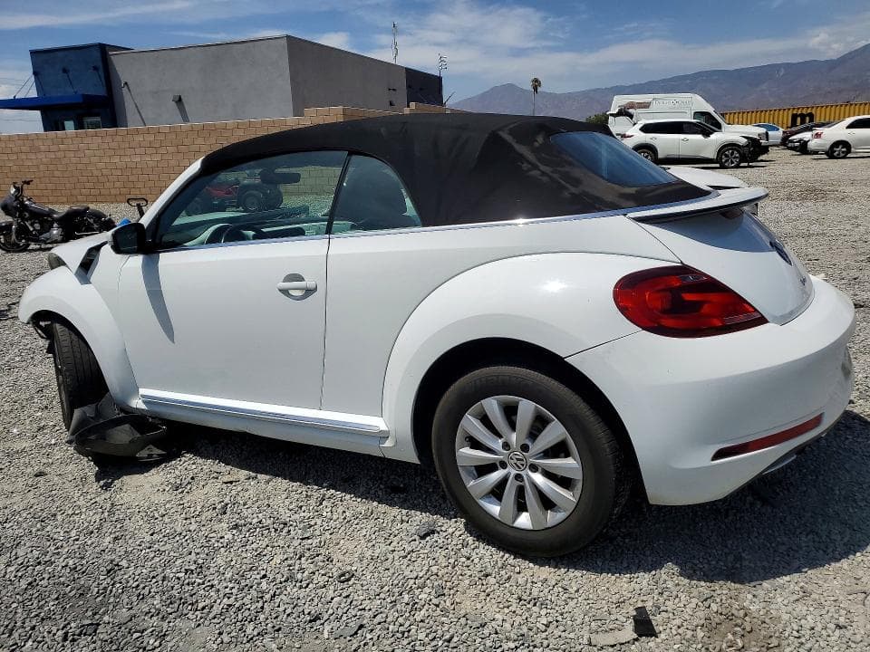 2017 VOLKSWAGEN BEETLE S/SE 2