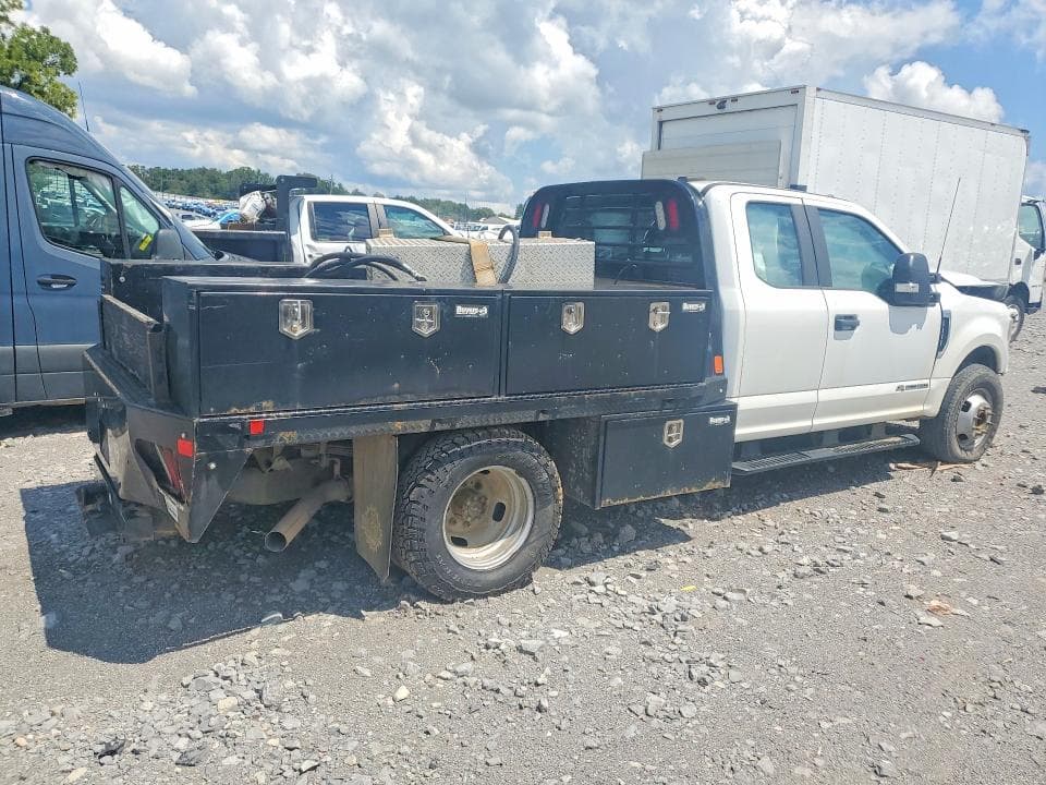 2022 FORD F350 SUPER DUTY 3