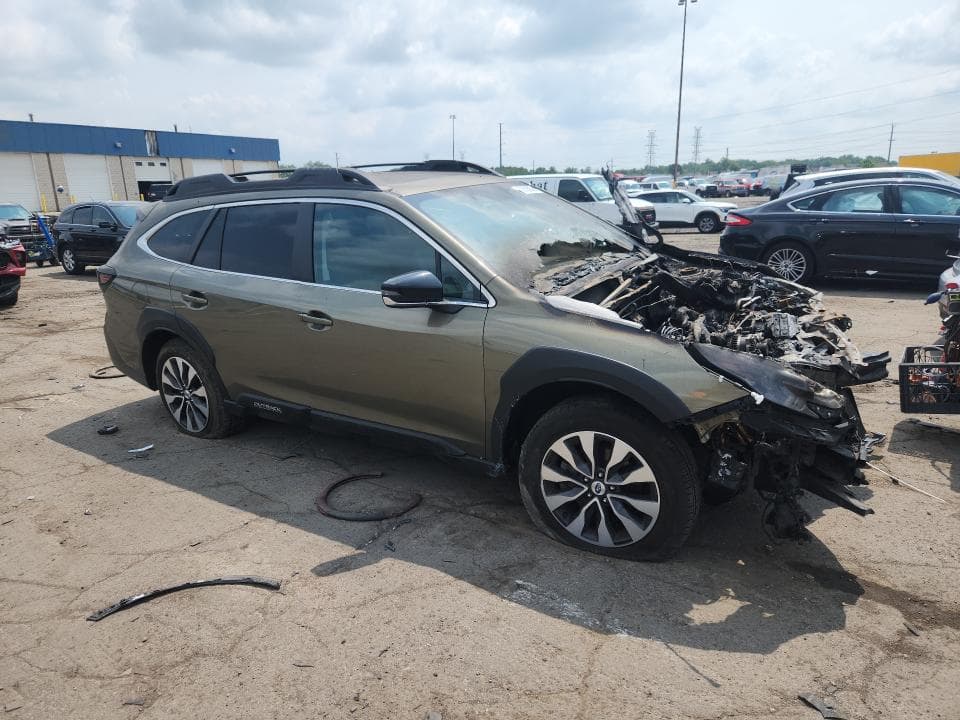 2025 SUBARU OUTBACK LIMITED 4