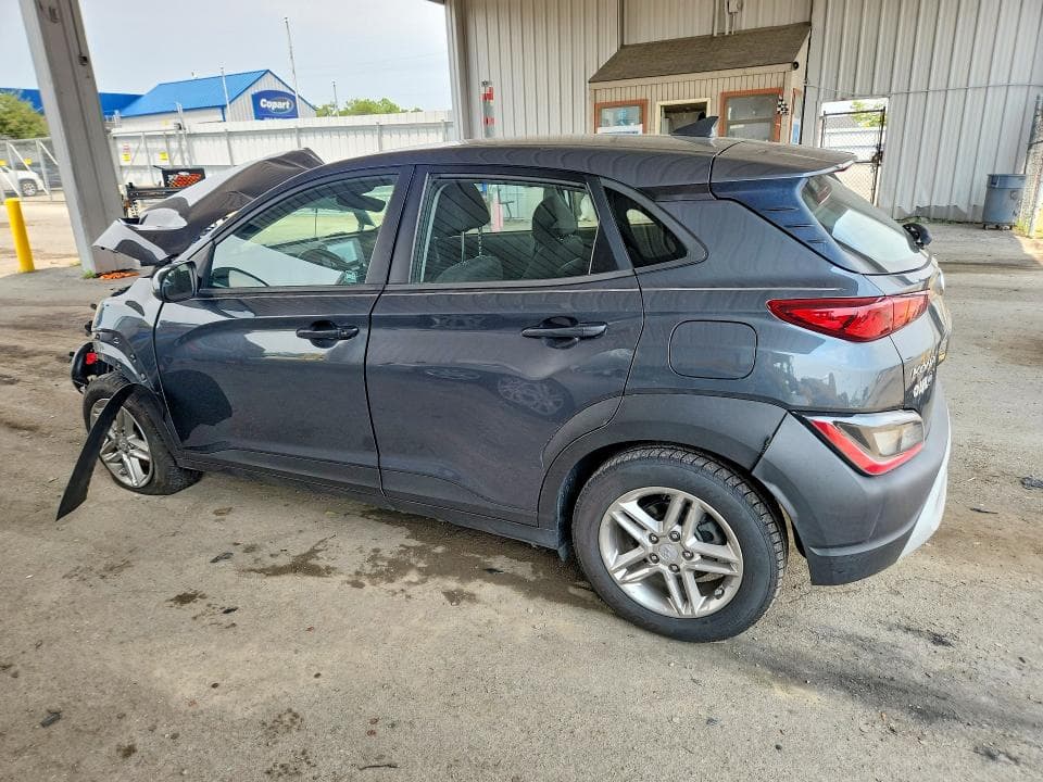 2022 HYUNDAI KONA SE 2