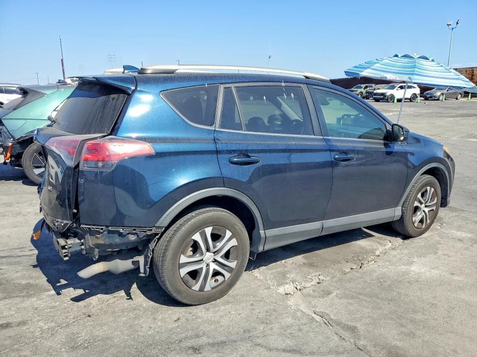 2017 TOYOTA RAV4 LE 3