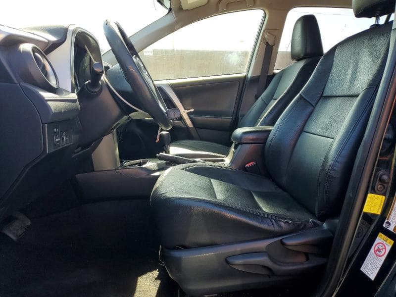 2017 TOYOTA RAV4 LE 7