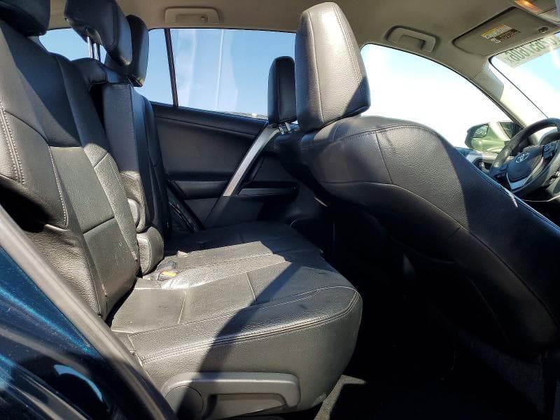 2017 TOYOTA RAV4 LE 10