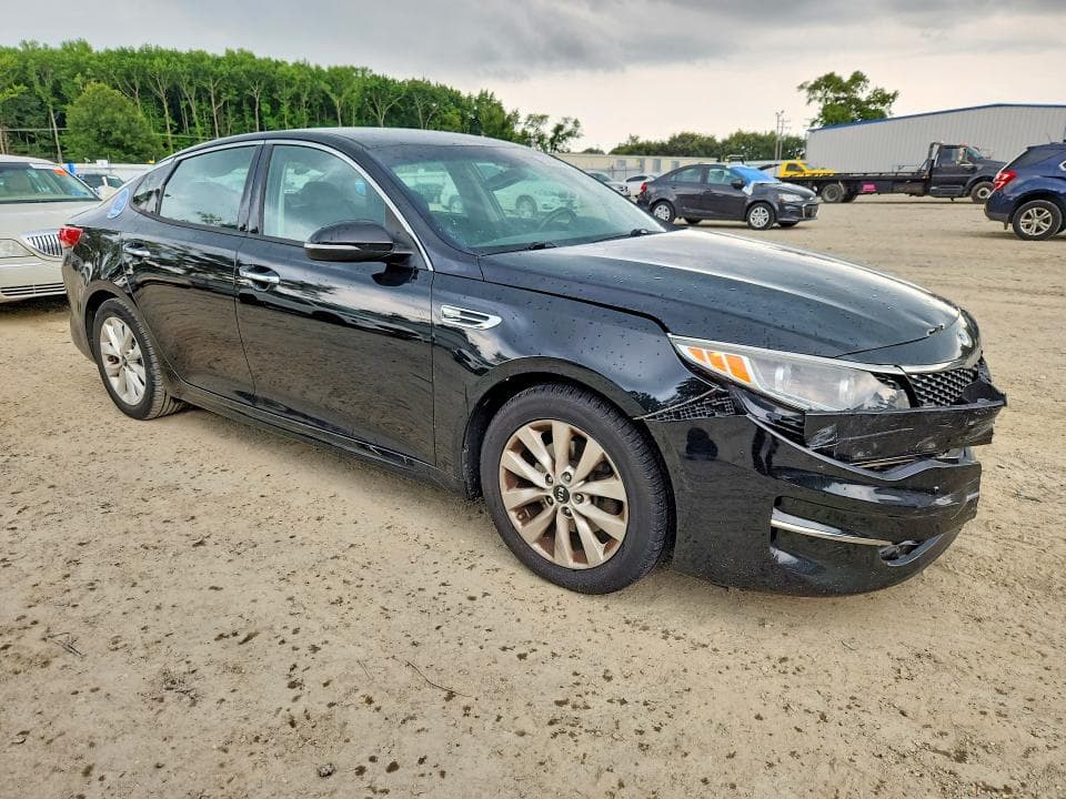 2017 KIA OPTIMA EX 4