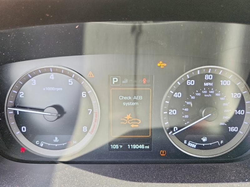 2017 HYUNDAI SONATA LIMITED 9
