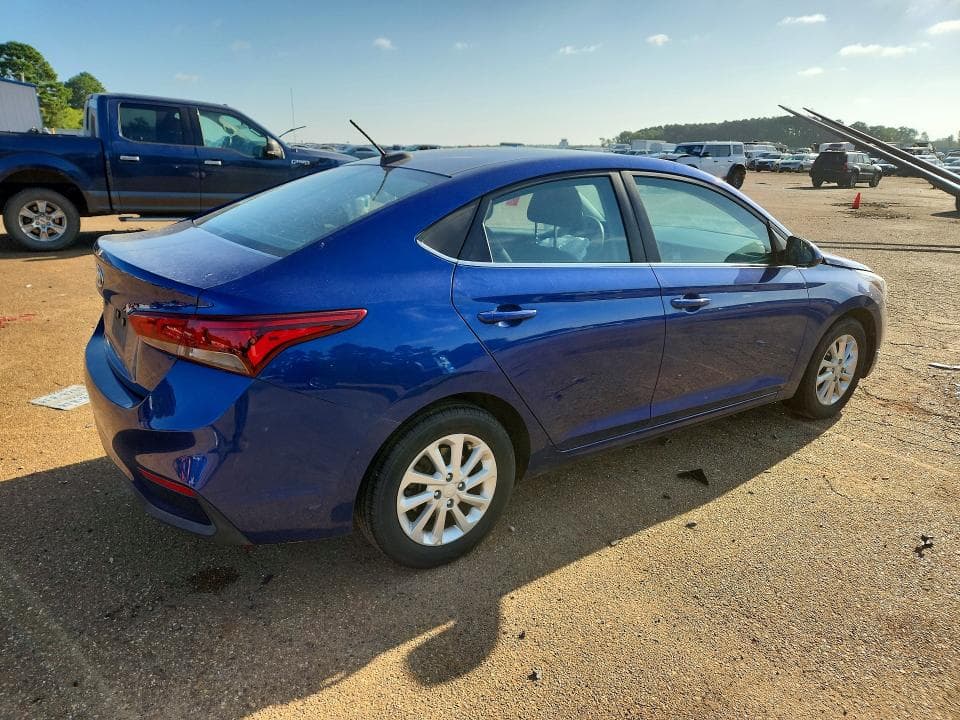 2021 HYUNDAI ACCENT SEL 3