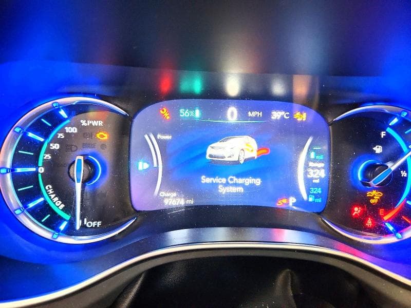 2018 CHRYSLER PACIFICA HYBRID LIMITED 9