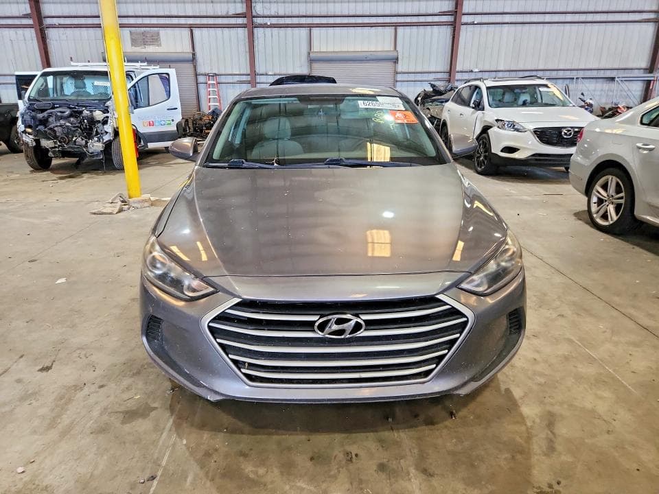 2018 HYUNDAI ELANTRA SE 5