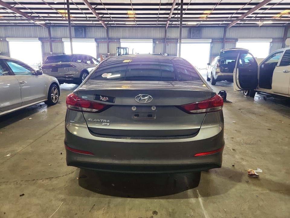 2018 HYUNDAI ELANTRA SE 6