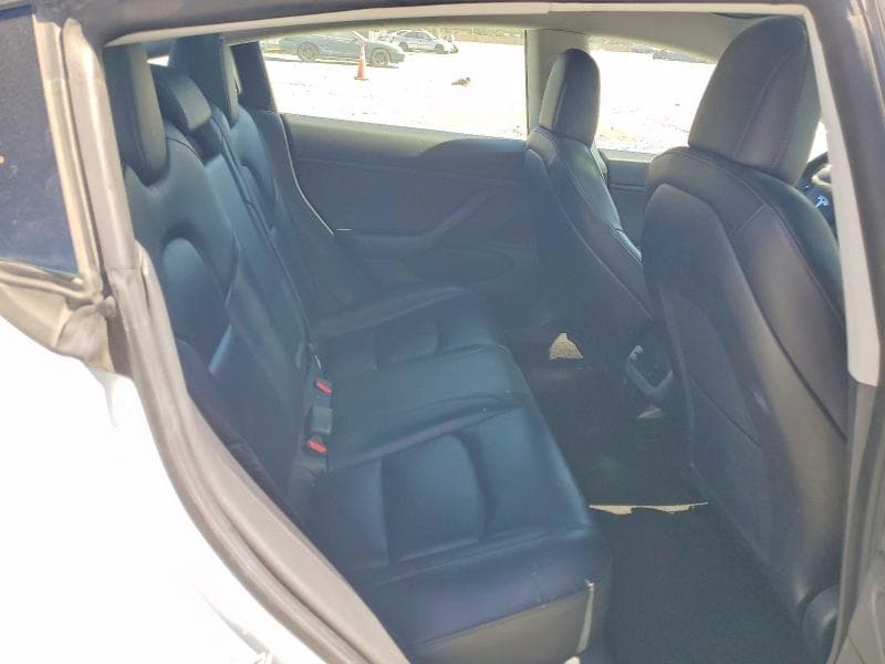 2019 TESLA MODEL 3 10