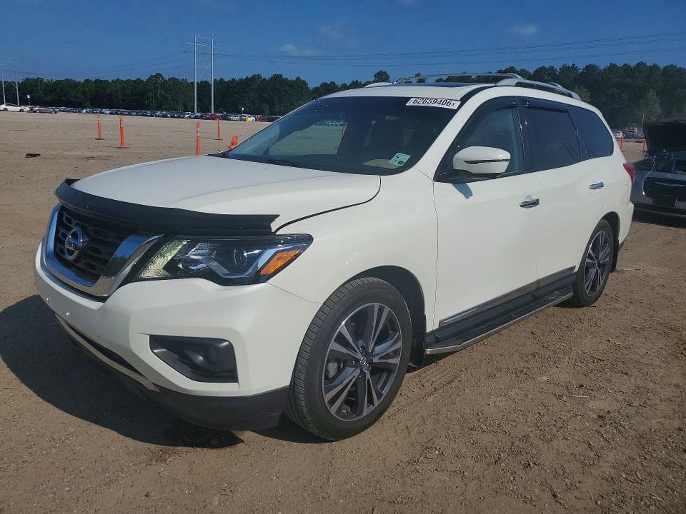 2017 NISSAN PATHFINDER PLATINUM - 1