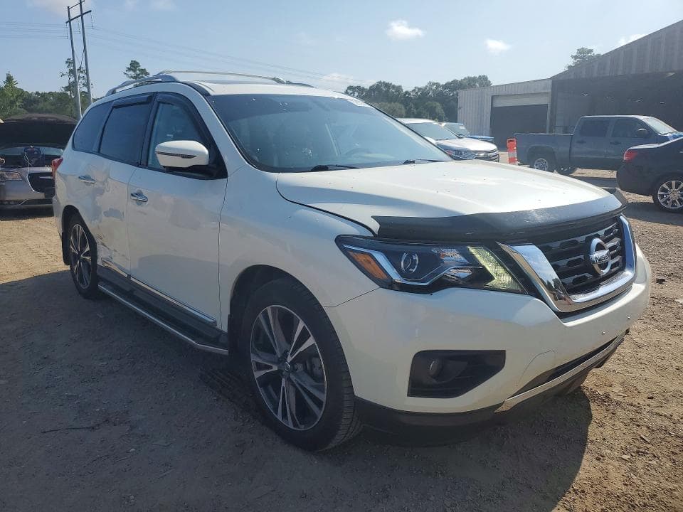 2017 NISSAN PATHFINDER PLATINUM 4